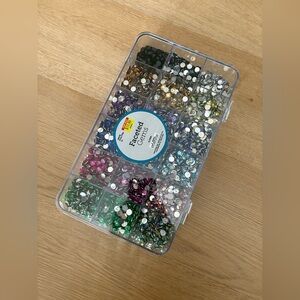 Mixed Color Faceted Gems Craft Set